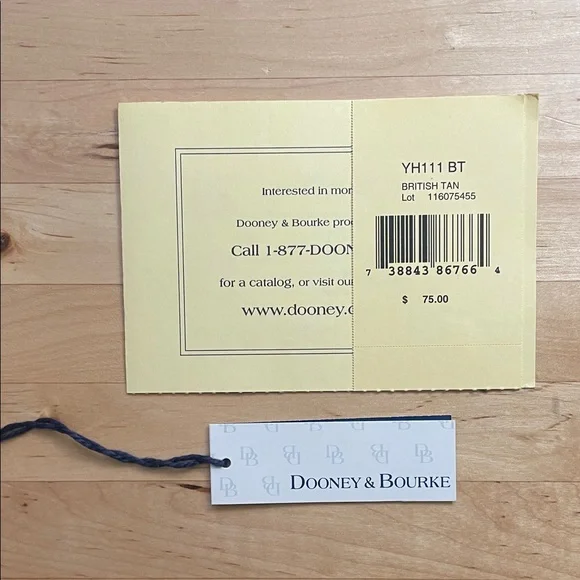 Dooney & Bourke Giraffe Wristlet - Picture 2 of 6